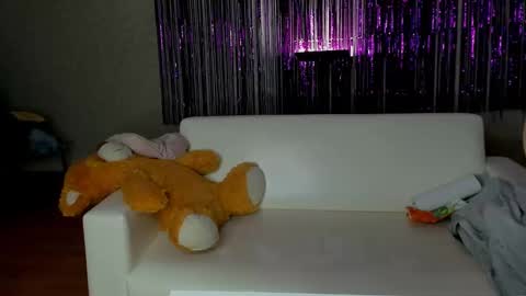 seductive_she_wolf online show from February 20, 2025, 11:54 pm