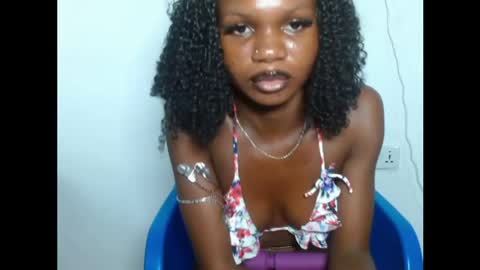 Snapshot of seductive_sugar247 chatting on April 18, 2026, 7:07 pm seductive_sugar247 online show from April 18, 2026, 7:07 pm