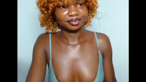 Snapshot of seductive_sugar247 chatting on April 25, 2026, 5:10 am seductive_sugar247 online show from April 25, 2026, 5:10 am