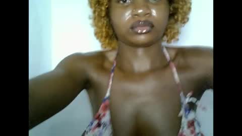 Snapshot of seductive_sugar247 chatting on April 27, 2026, 2:42 am seductive_sugar247 online show from April 27, 2026, 2:42 am