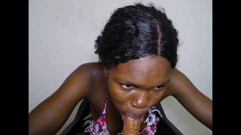 Snapshot of seductive_sugar247 chatting on May 8, 2026, 6:19 am seductive_sugar247 online show from May 8, 2026, 6:19 am