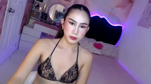 Snapshot of seductive_vana chatting on May 15, 2026, 11:34 pm Vanessa online show from May 15, 2026, 11:34 pm