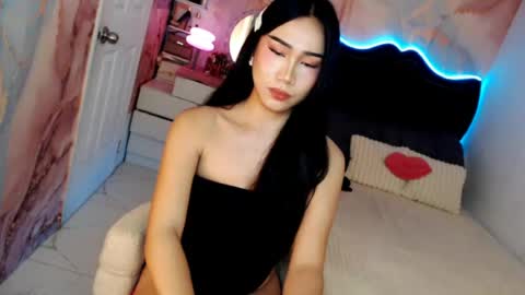 Snapshot of seductive_vana chatting on July 23, 2026, 1:58 am Vanessa online show from July 23, 2026, 1:58 am