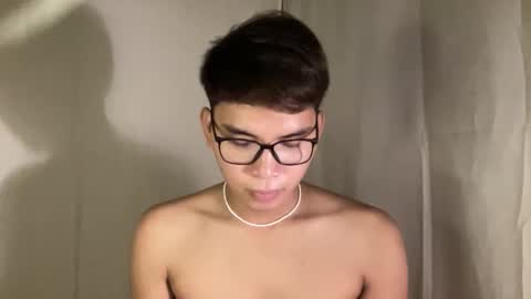 Snapshot of seductive_william chatting on October 3, 2025, 10:56 am William online show from October 3, 2025, 10:56 am