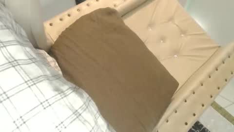 Ivy online show from October 2, 2025, 5:42 pm