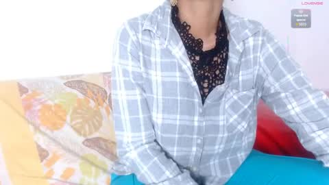 Snapshot of seductivespellvagina80 chatting on May 27, 2026, 12:35 pm Estefany online show from May 27, 2026, 12:35 pm