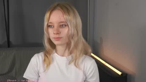 See Its honey bunny  im Lana online show from July 2, 2026, 4:13 pm