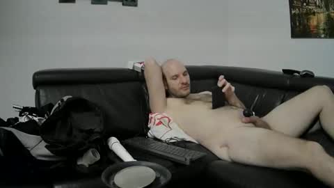 Snapshot of seeebi chatting on December 13, 2024, 6:21 am Sebastian online show from December 13, 2024, 6:21 am