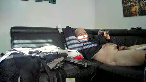 Snapshot of seeebi chatting on January 1, 2025, 10:43 am Sebastian online show from January 1, 2025, 10:43 am