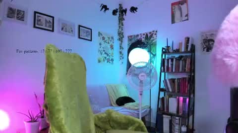 Luciana online show from June 14, 2026, 2:24 am