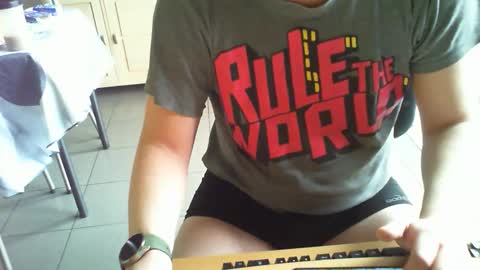 Snapshot of seksybeest123 chatting on November 11, 2025, 11:21 am wout online show from November 11, 2025, 11:21 am