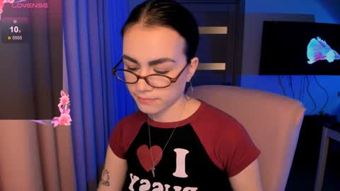 selectrra online show from December 15, 2024, 3:31 pm