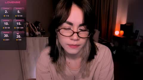 selectrra online show from March 6, 2025, 11:36 am