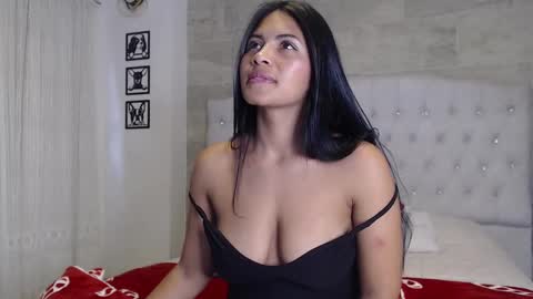 Snapshot of seleena__ chatting on December 28, 2024, 8:36 pm seleena__ online show from December 28, 2024, 8:36 pm