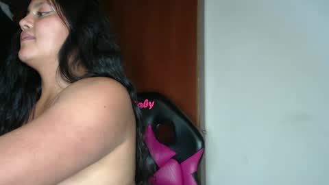 Gaby  but call me selena  instagram sele04angel1 online show from February 11, 2025, 10:59 am