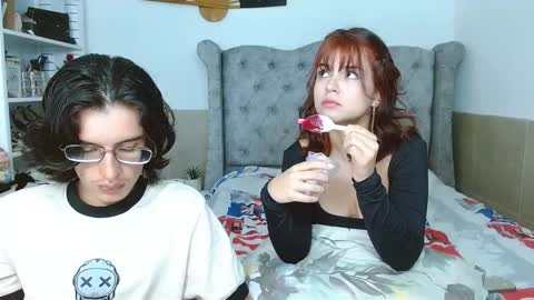 Snapshot of selena_and_andress chatting on March 8, 2026, 1:36 am Selena Andress online show from March 8, 2026, 1:36 am