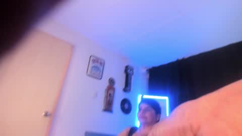 Snapshot of selena_ferreira chatting on October 9, 2025, 3:59 am Selena online show from October 9, 2025, 3:59 am