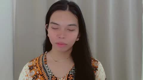 Selena online show from December 11, 2024, 10:38 pm