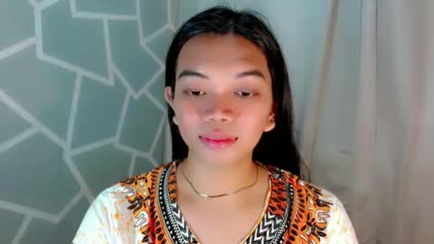 Selena online show from April 12, 2026, 12:54 pm