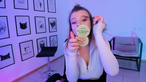 Snapshot of selenadearden chatting on January 18, 2025, 2:02 pm Selena ntmy online show from January 18, 2025, 2:02 pm