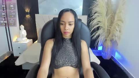Snapshot of selene_diior chatting on May 8, 2026, 11:48 am selene_diior online show from May 8, 2026, 11:48 am