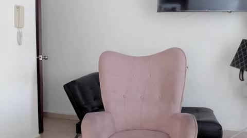 Alejandra  online show from February 9, 2026, 3:49 pm