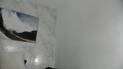 Snapshot of selene_moon12 chatting on April 27, 2026, 4:27 pm selene_moon12 online show from April 27, 2026, 4:27 pm