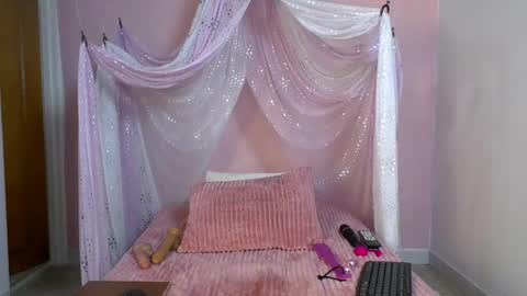 selene online show from June 2, 2026, 12:07 pm