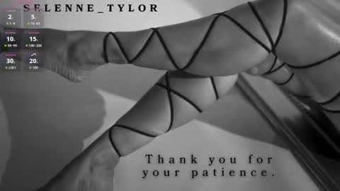 Snapshot of selene_tylor_ chatting on July 1, 2026, 7:35 pm Selene online show from July 1, 2026, 7:35 pm