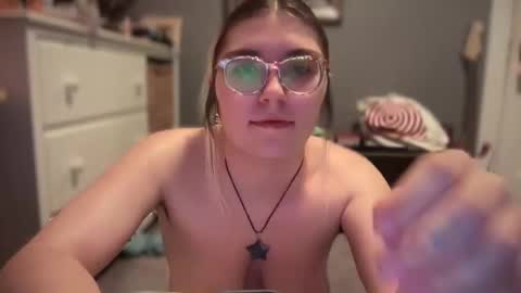 Selene online show from March 10, 2025, 1:12 am