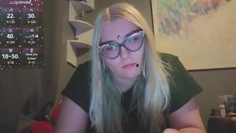 Snapshot of selenebaby chatting on March 15, 2026, 9:43 pm Selene online show from March 15, 2026, 9:43 pm