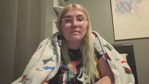 Snapshot of selenebaby chatting on March 21, 2026, 3:44 am Selene online show from March 21, 2026, 3:44 am