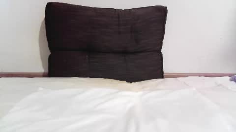 selenna_foxx online show from May 7, 2026, 7:41 pm