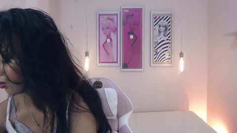 Snapshot of seleny_fitness chatting on January 27, 2025, 1:19 pm Mayte online show from January 27, 2025, 1:19 pm