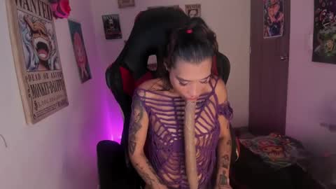  Selinna Kyle  online show from December 2, 2024, 11:07 pm
