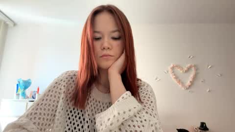Lily online show from April 30, 2026, 9:15 am