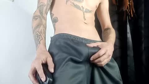 sem_alas online show from January 25, 2025, 5:18 am