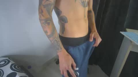 sem_alas online show from March 6, 2025, 1:05 am