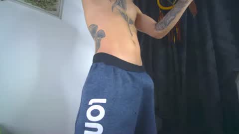 sem_alas online show from December 21, 2025, 12:29 am