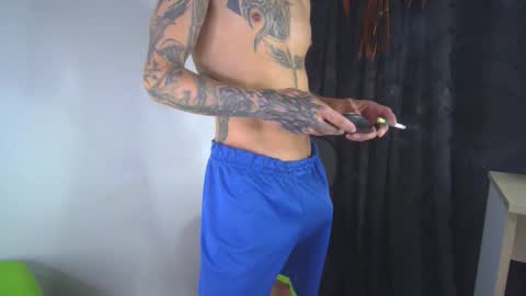 sem_alas online show from February 1, 2026, 9:13 pm