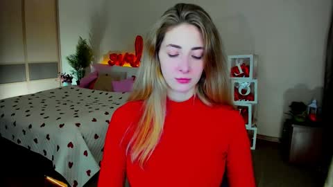 Snapshot of sensitiveheartt chatting on February 14, 2026, 12:02 pm sensitiveheartt online show from February 14, 2026, 12:02 pm