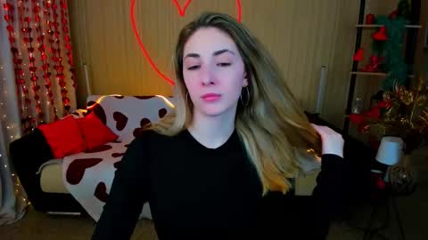 Snapshot of sensitiveheartt chatting on February 20, 2026, 6:10 am sensitiveheartt online show from February 20, 2026, 6:10 am