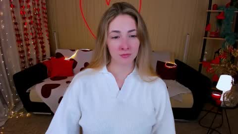 Snapshot of sensitiveheartt chatting on February 21, 2026, 7:26 pm sensitiveheartt online show from February 21, 2026, 7:26 pm