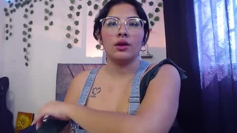 Camille and sophie online show from February 20, 2025, 7:30 pm