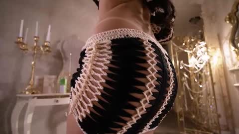 Gia online show from February 17, 2026, 12:12 pm