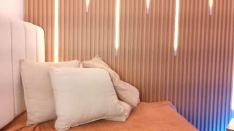 Snapshot of sensual_kim77 chatting on July 3, 2026, 1:17 pm Sensual Kim77 online show from July 3, 2026, 1:17 pm