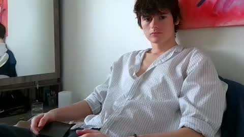 Cam online show from February 17, 2025, 8:04 pm