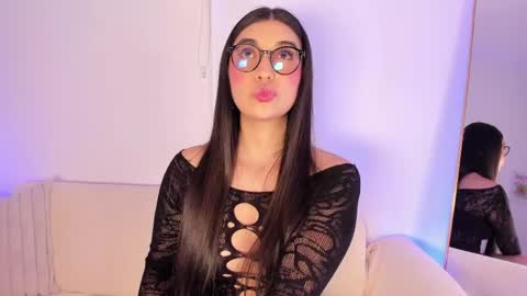 Snapshot of sensualhaven_ chatting on May 11, 2026, 12:16 am sensualhaven_ online show from May 11, 2026, 12:16 am