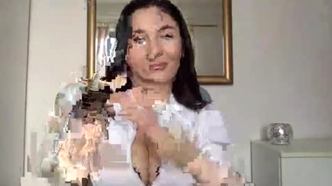 sensuallstella online show from February 20, 2026, 8:16 am