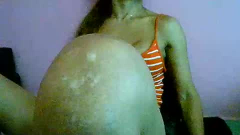 Snapshot of sensualnatasha chatting on February 12, 2025, 4:22 pm sensualnatasha online show from February 12, 2025, 4:22 pm
